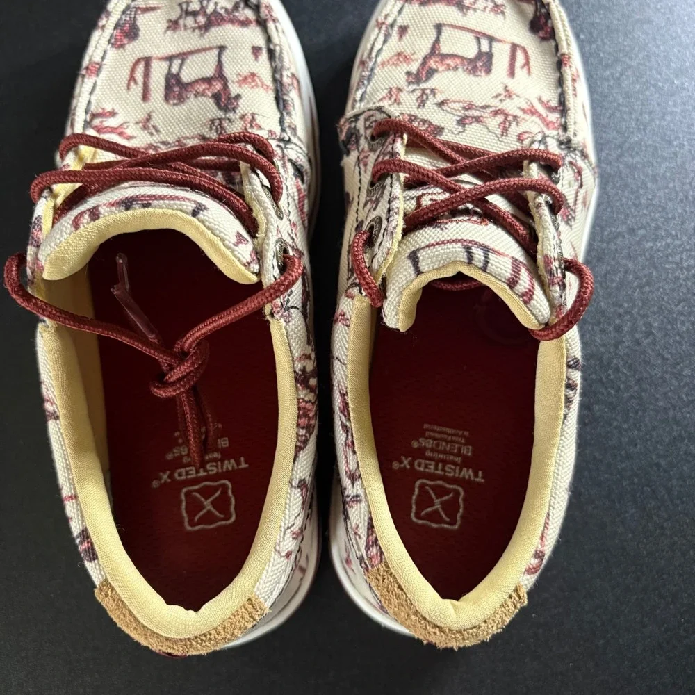 TWISTED X KID'S KICKS Style YCA0013 Canvas size 1M unisex western slip on